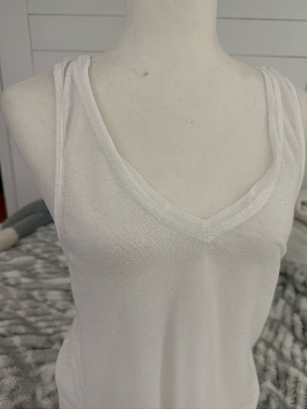 We The Free White V-Neck Tank Top - Picture 3 of 10